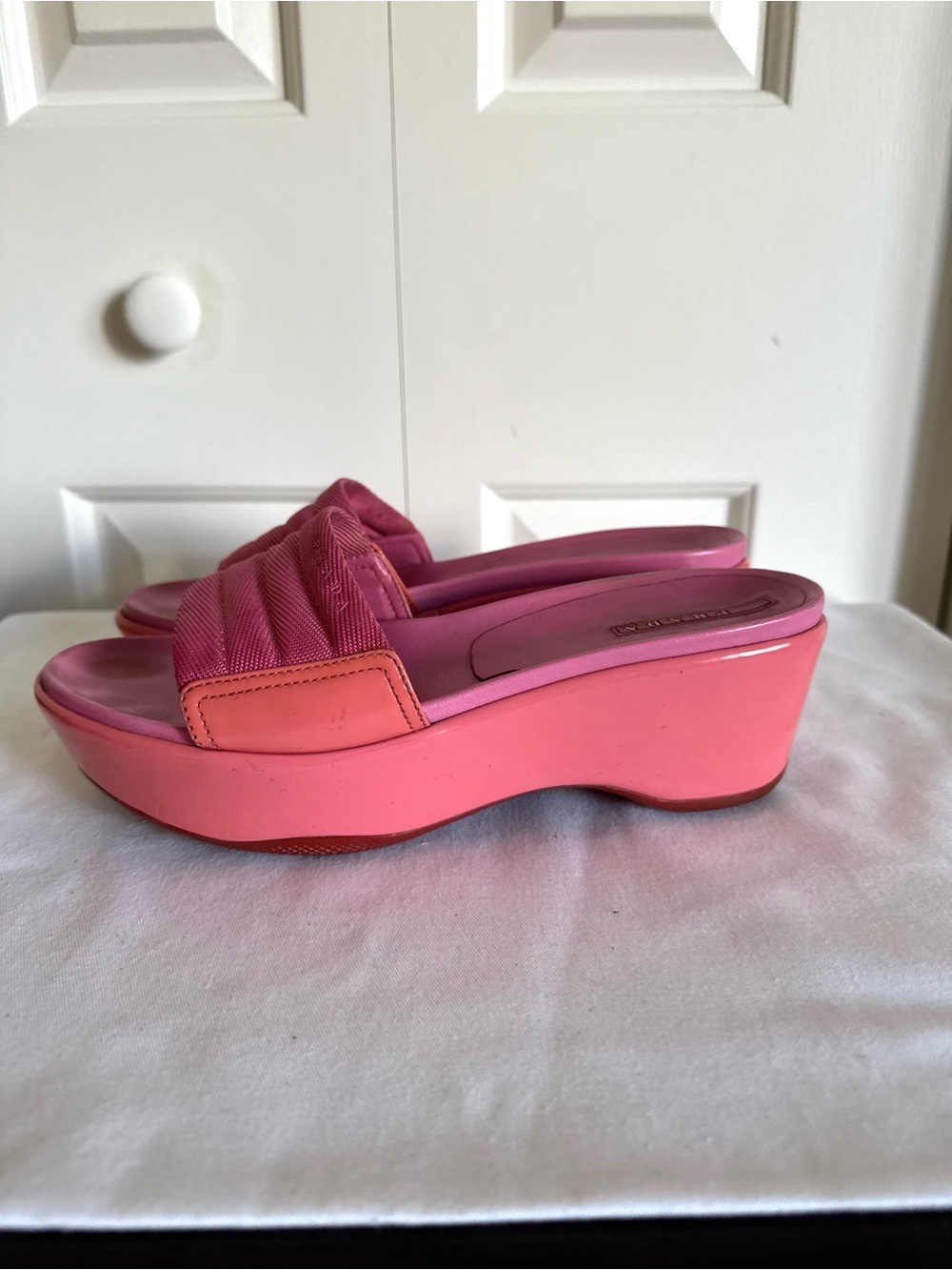Prada Pink Leather Platform Wedge Slide Slip-On Sandals EU 37 Italy